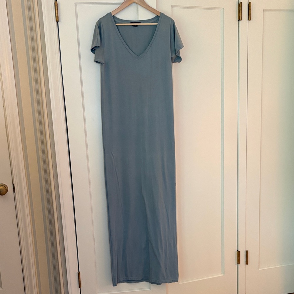 Women’s V-Neck Short Sleeve Maxi Dress in Dusty Blue